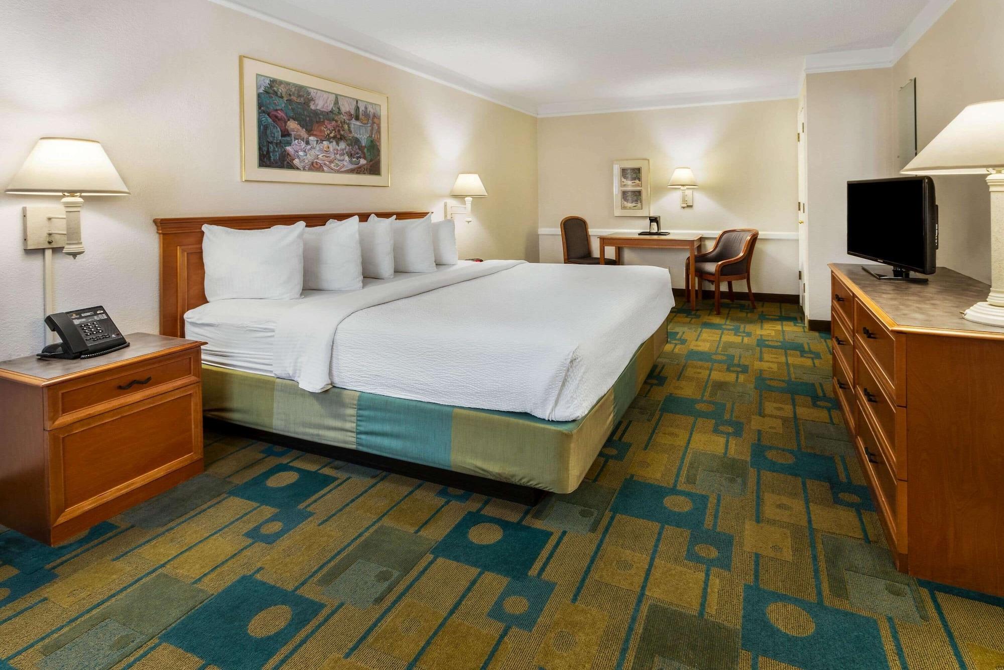 La Quinta Inn By Wyndham Albuquerque Northeast Exteriör bild